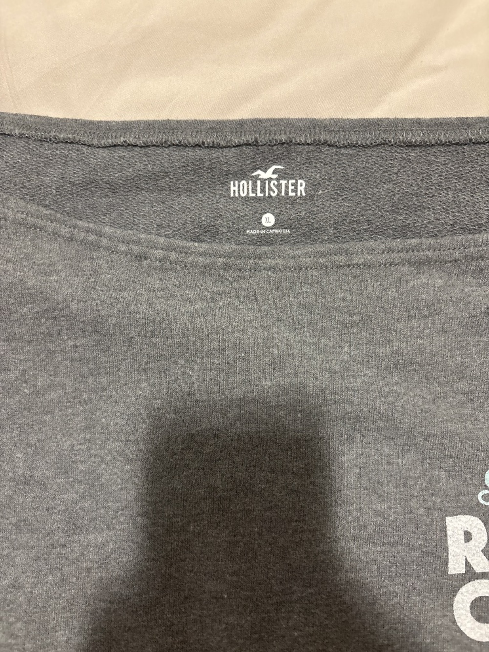 hollister oversized off the shoulder sweatshirt